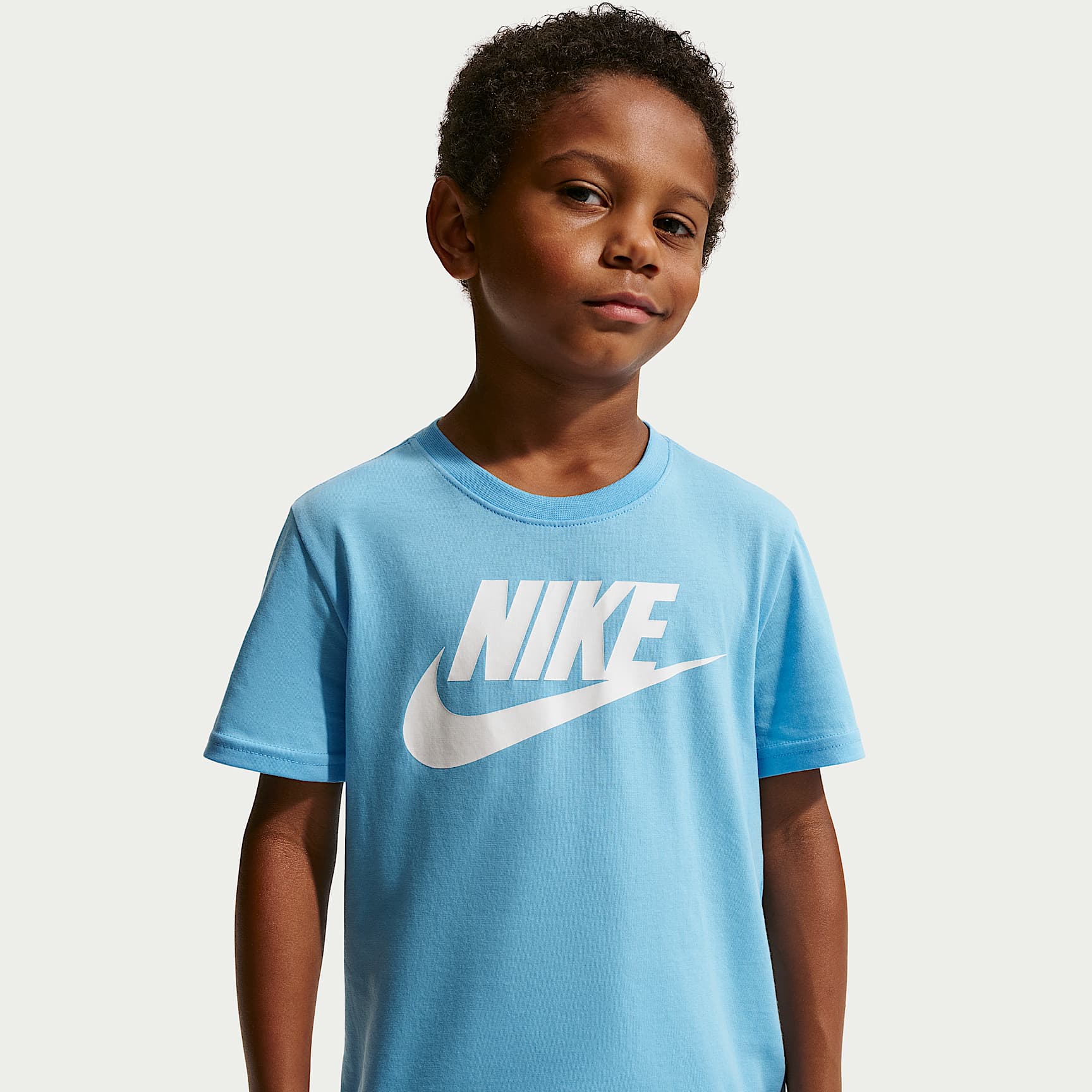 Playera Futura Evergreen para niños talla pequeña Nike – Azul fútbol – vista 1
