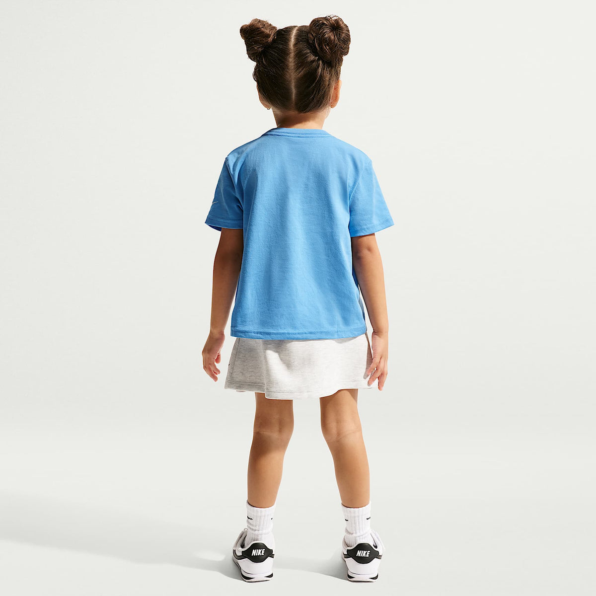 Playera Futura Evergreen infantil Nike – Azul universitario – vista 5