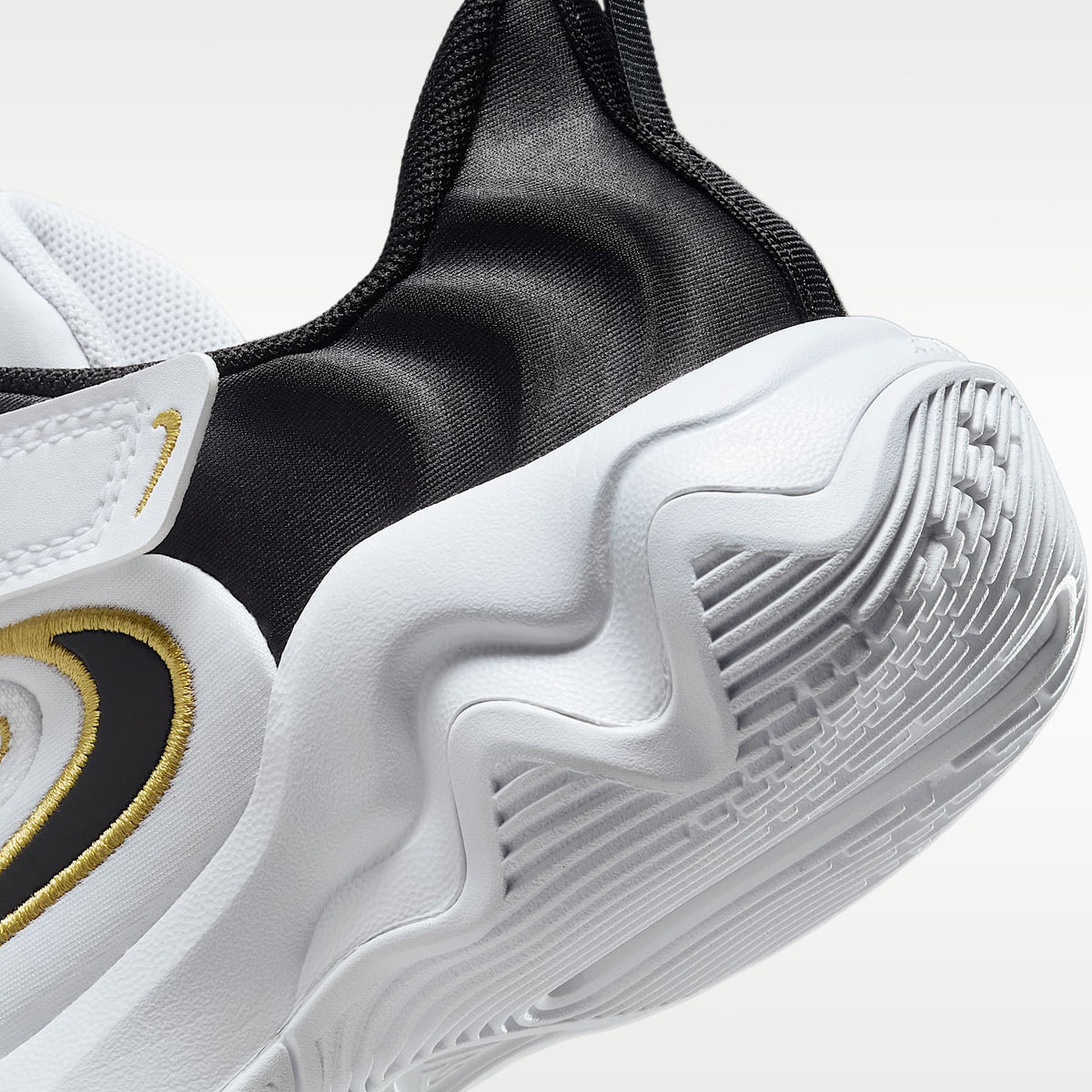 Giannis Immortality 4 – Blanco/Oro metalizado/Negro – vista 8