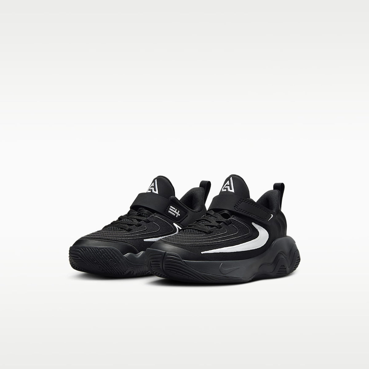 Giannis Immortality 4 – Negro/Blanco/Gris humo oscuro – vista 5