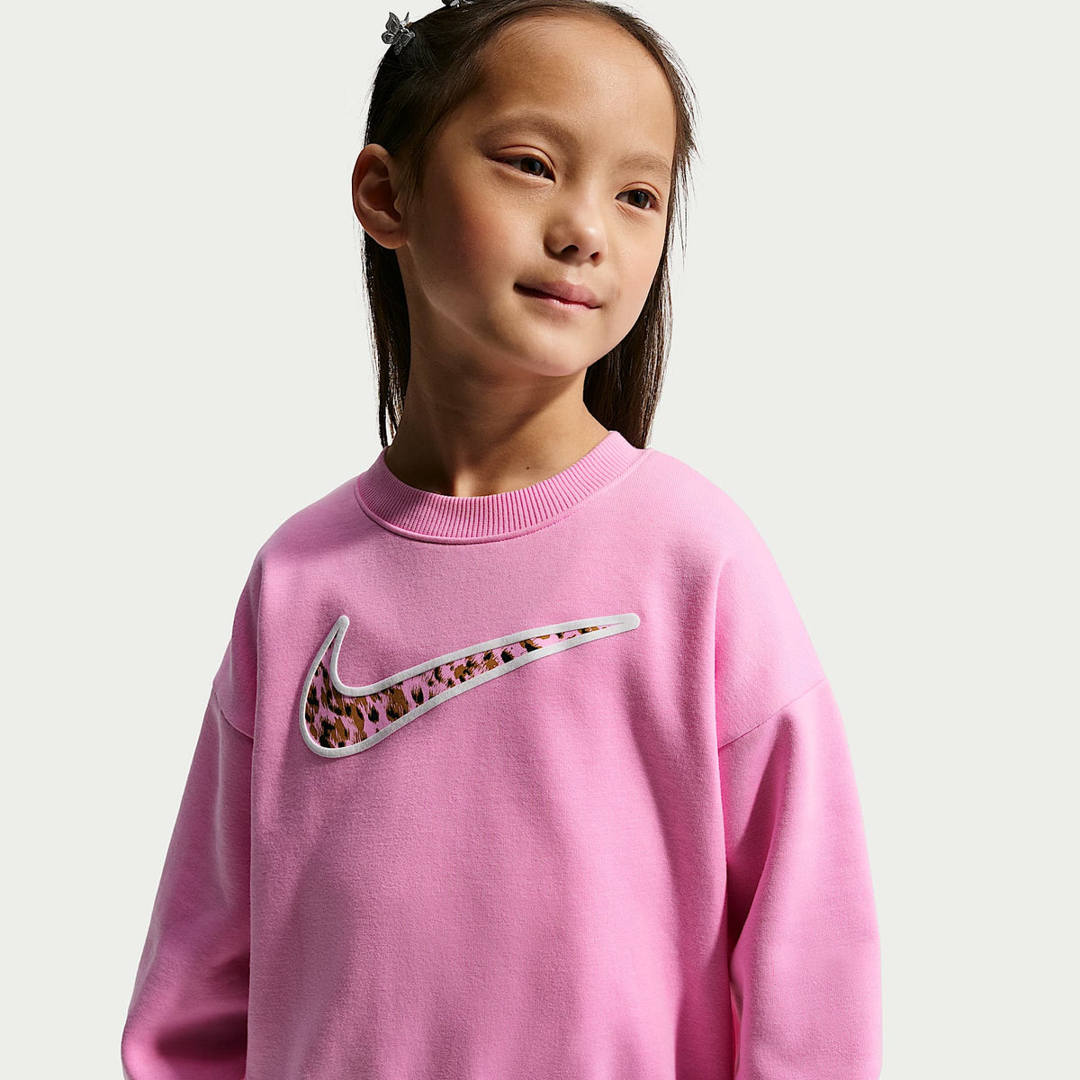 Conjunto de leggings estampados y sudadera de cuello redondo para niños talla pequeña Nike – Rosa amanecer – vista 2