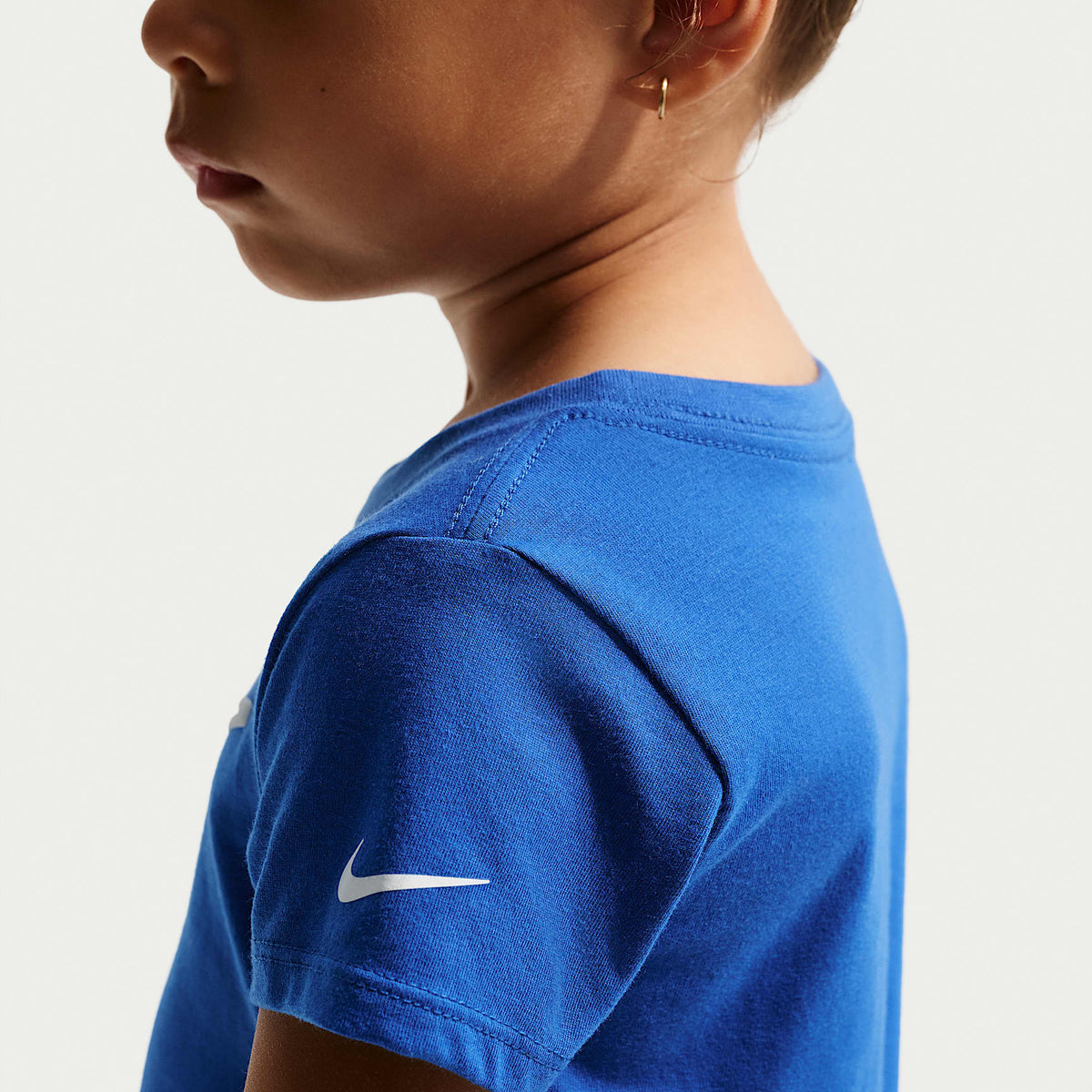 Conjunto de dos piezas infantil con shorts Nike Dri-FIT Tempo estampados – Royal juego – vista 3
