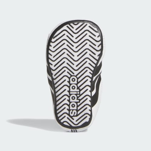 Tenis adidas Grand Court para Bebés y Niños Pequeños KI8216