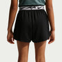 Shorts de correr Nike Dash Dri-FIT para niña talla grande – Negro/Gris humo claro/Blanco – vista 3
