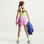 Shorts de correr Nike Dash Dri-FIT para niña talla grande – Magenta claro/Rosa amanecer/Blanco – vista 5