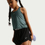 Shorts de correr Nike Dash Dri-FIT para niña talla grande – Negro/Gris humo claro/Blanco – vista 4