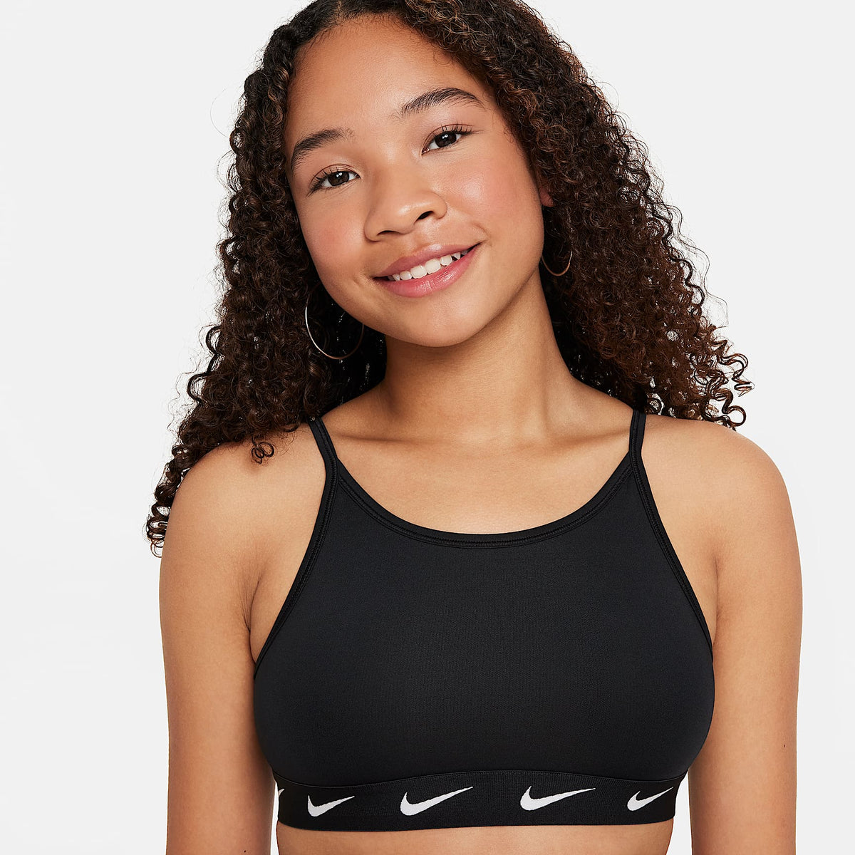 Bra deportivo para niña Nike One – Negro/Blanco – vista 3