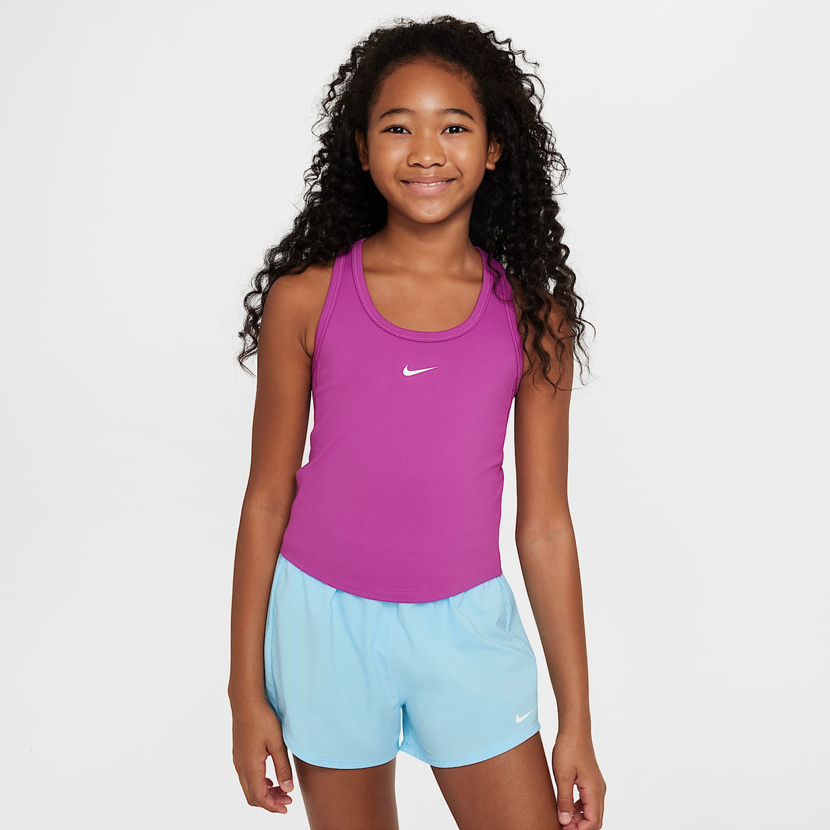 Camiseta de tirantes Dri-FIT para niña talla grande Nike One Fitted – Fucsia cálido/Blanco – vista 1