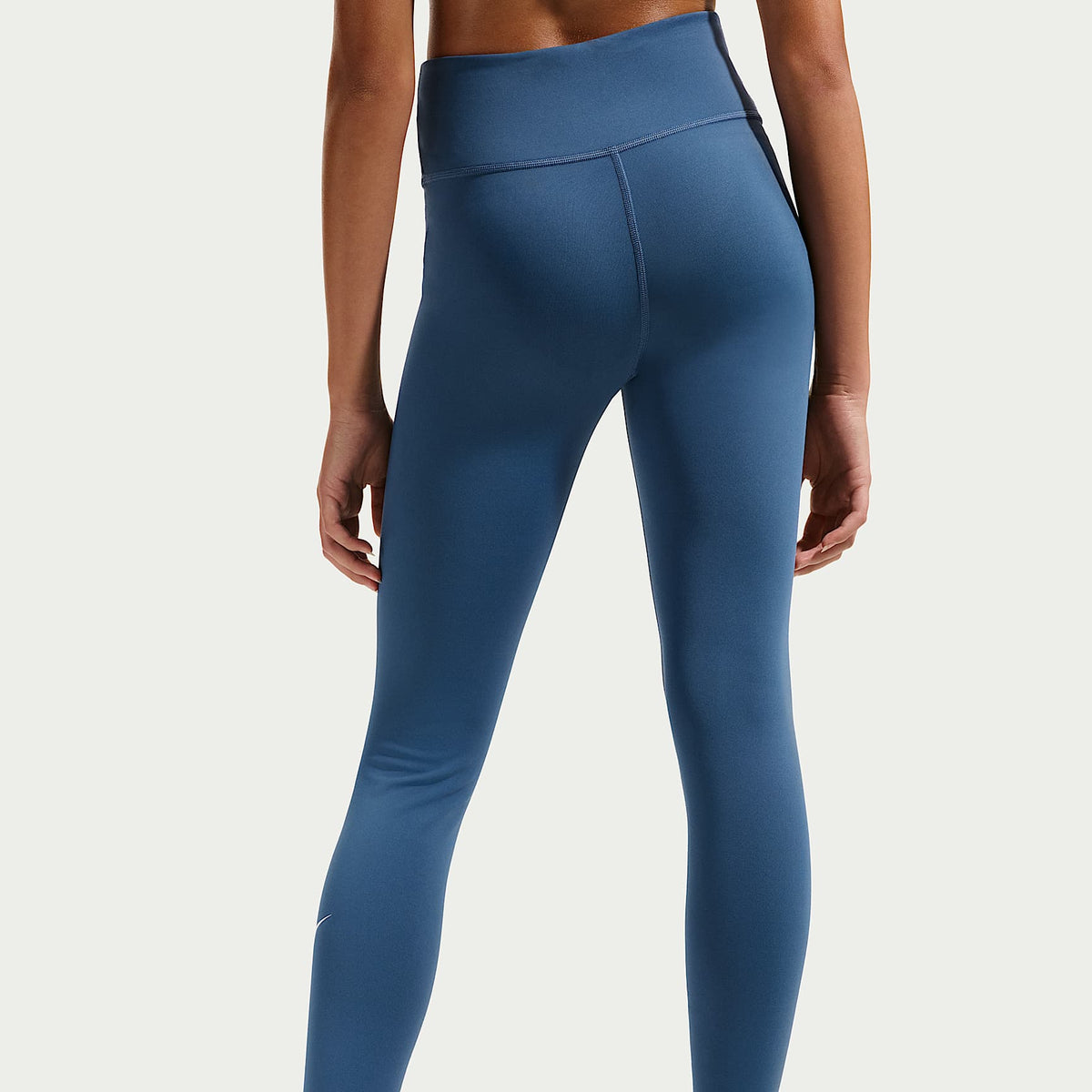 Leggings Dri-FIT de tiro alto para niña talla grande Nike One – Azul marino místico/Blanco – vista 3