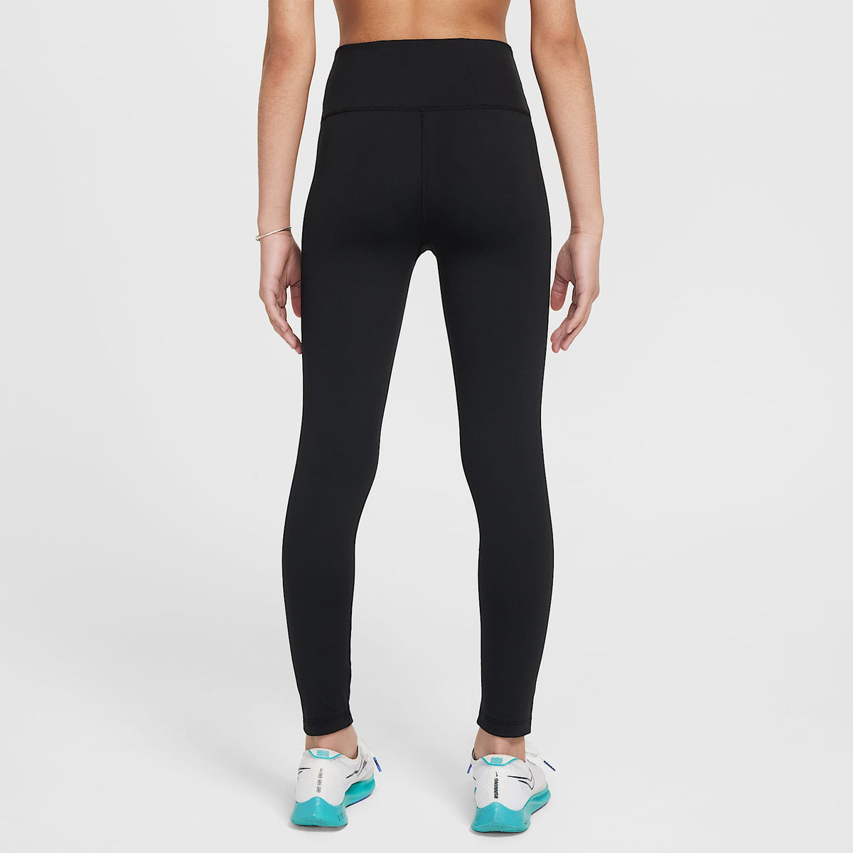 Leggings Dri-FIT de tiro alto para niña talla grande Nike One – Negro/Blanco – vista 2