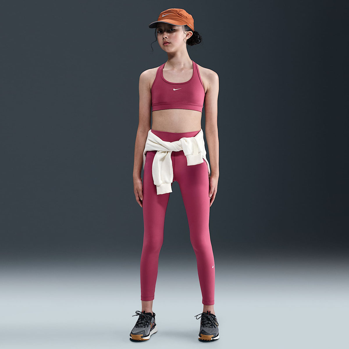 Leggings Dri-FIT de tiro alto para niña talla grande Nike One – Remolacha dulce/Blanco – vista 1