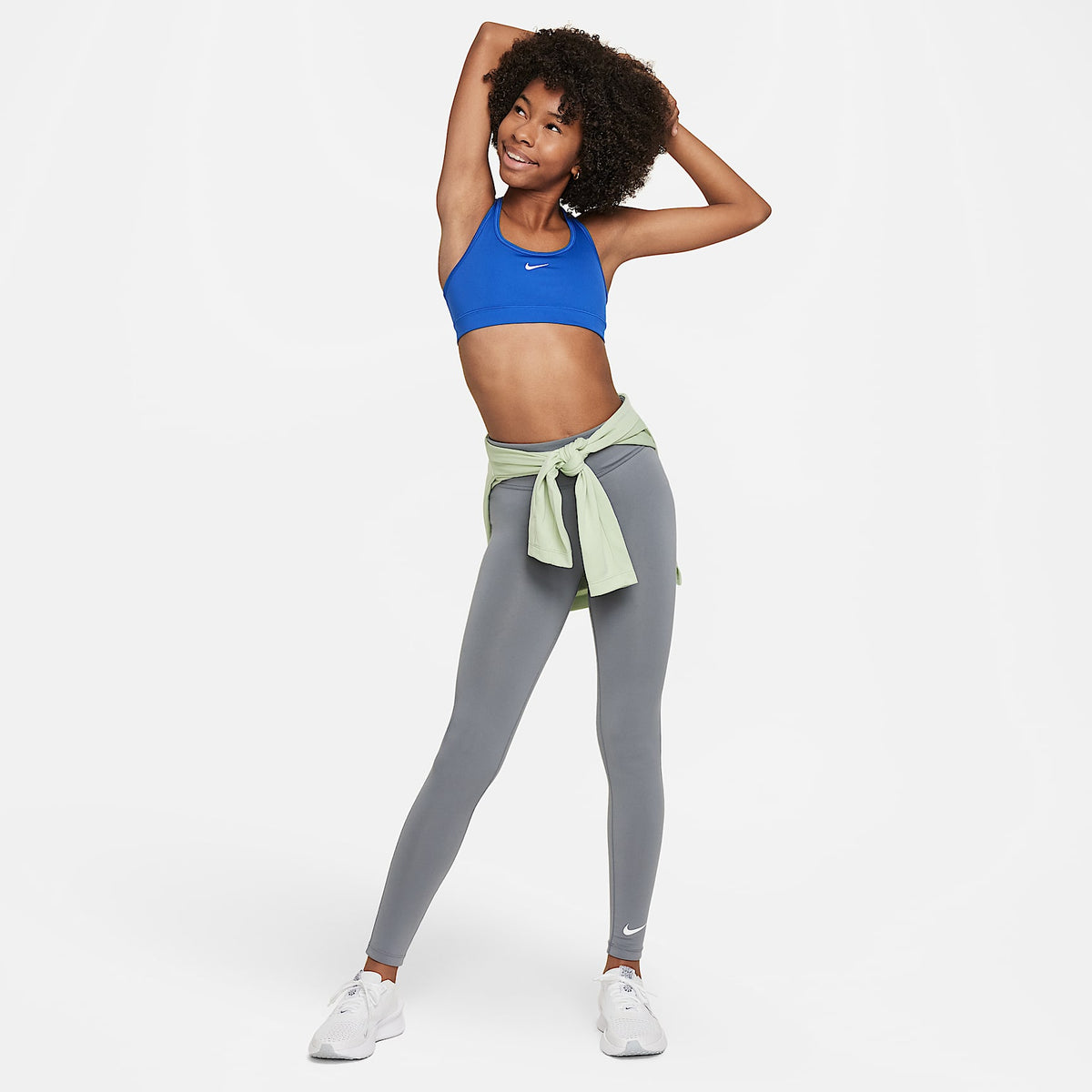 Bra deportivo para niña Nike Swoosh – Royal juego/Blanco – vista 4