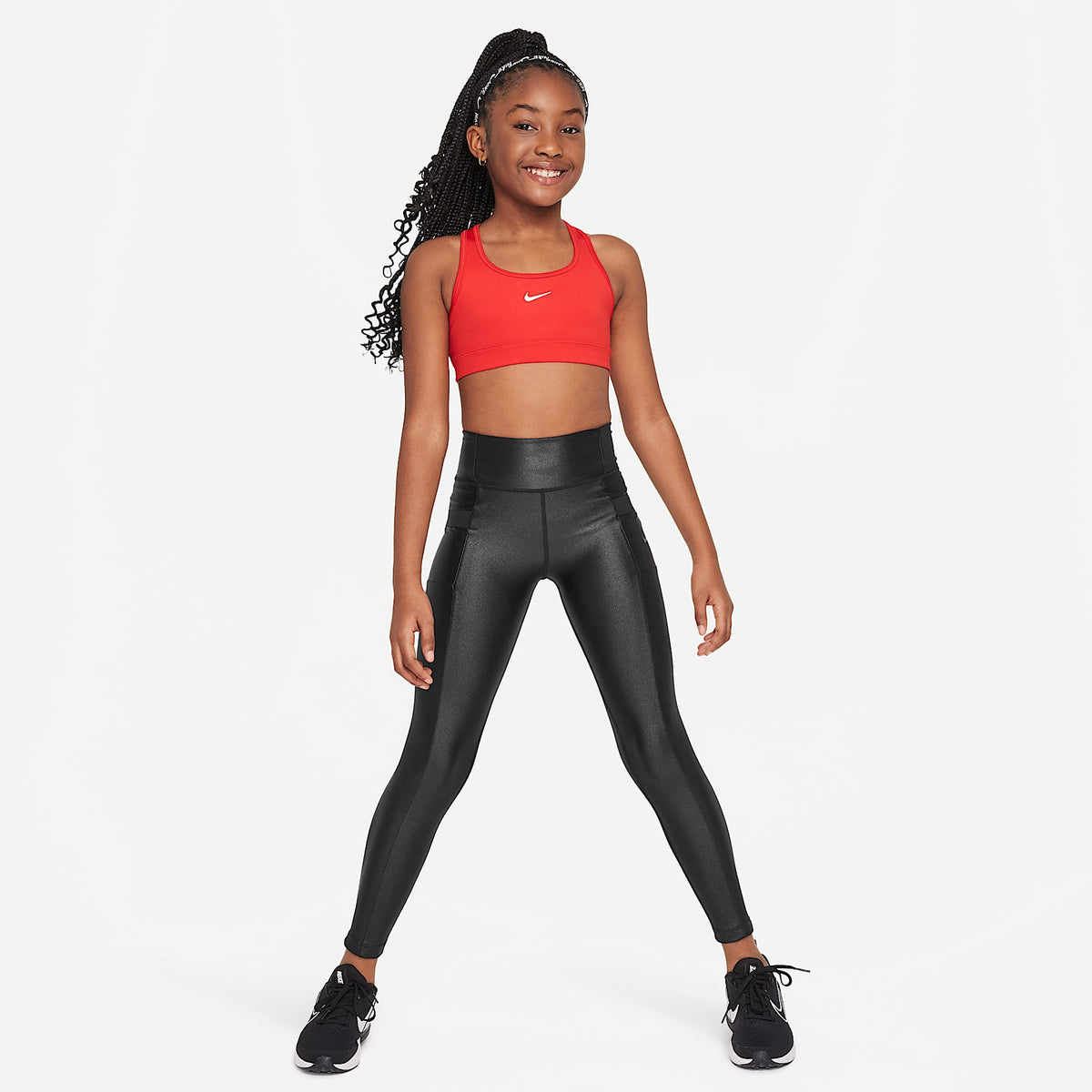 Bra deportivo para niña Nike Swoosh – Rojo universitario/Blanco – vista 4