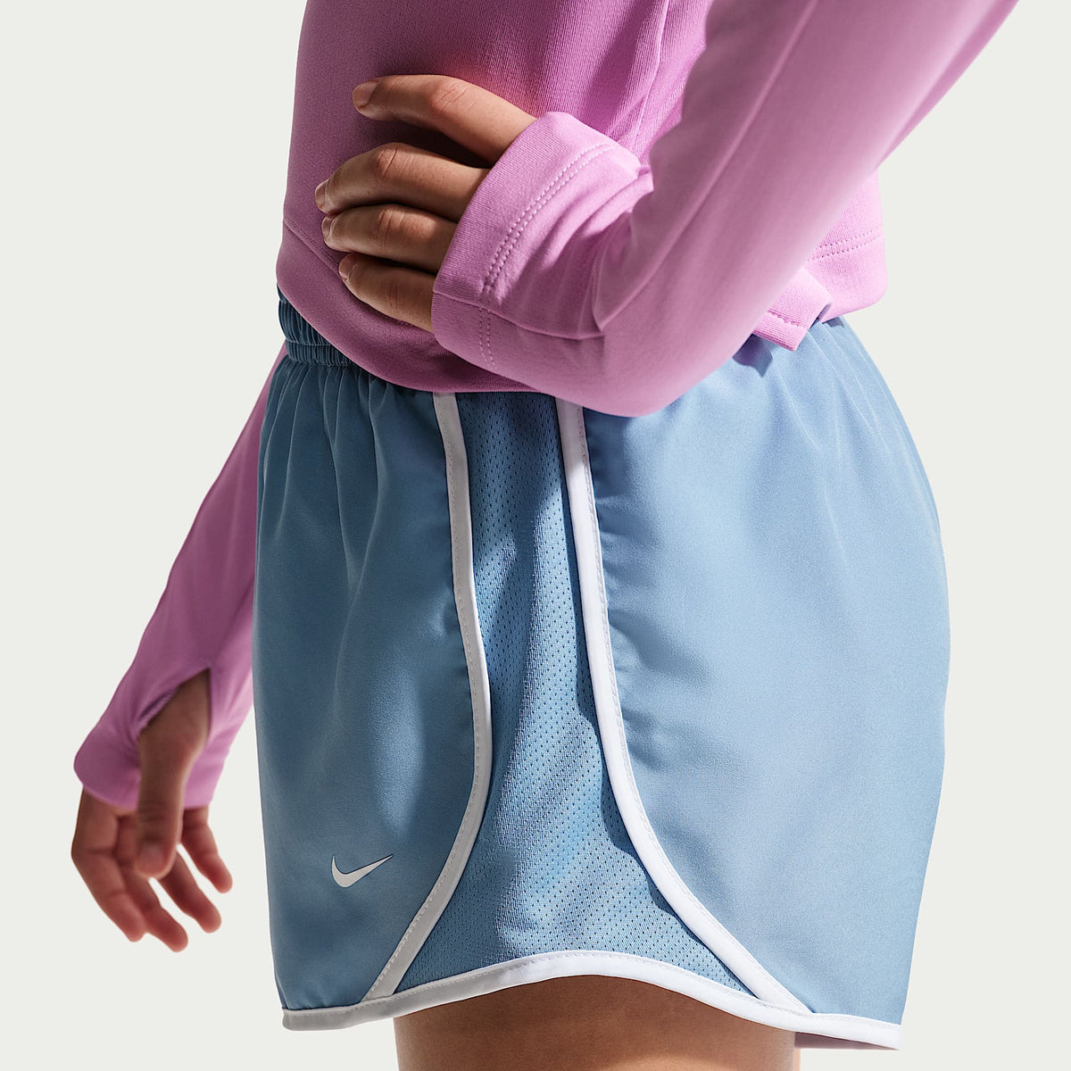 Shorts de correr Dri-FIT para niña talla grande Nike Tempo – Azul de trabajo/Azul de trabajo/Blanco/Blanco – vista 3
