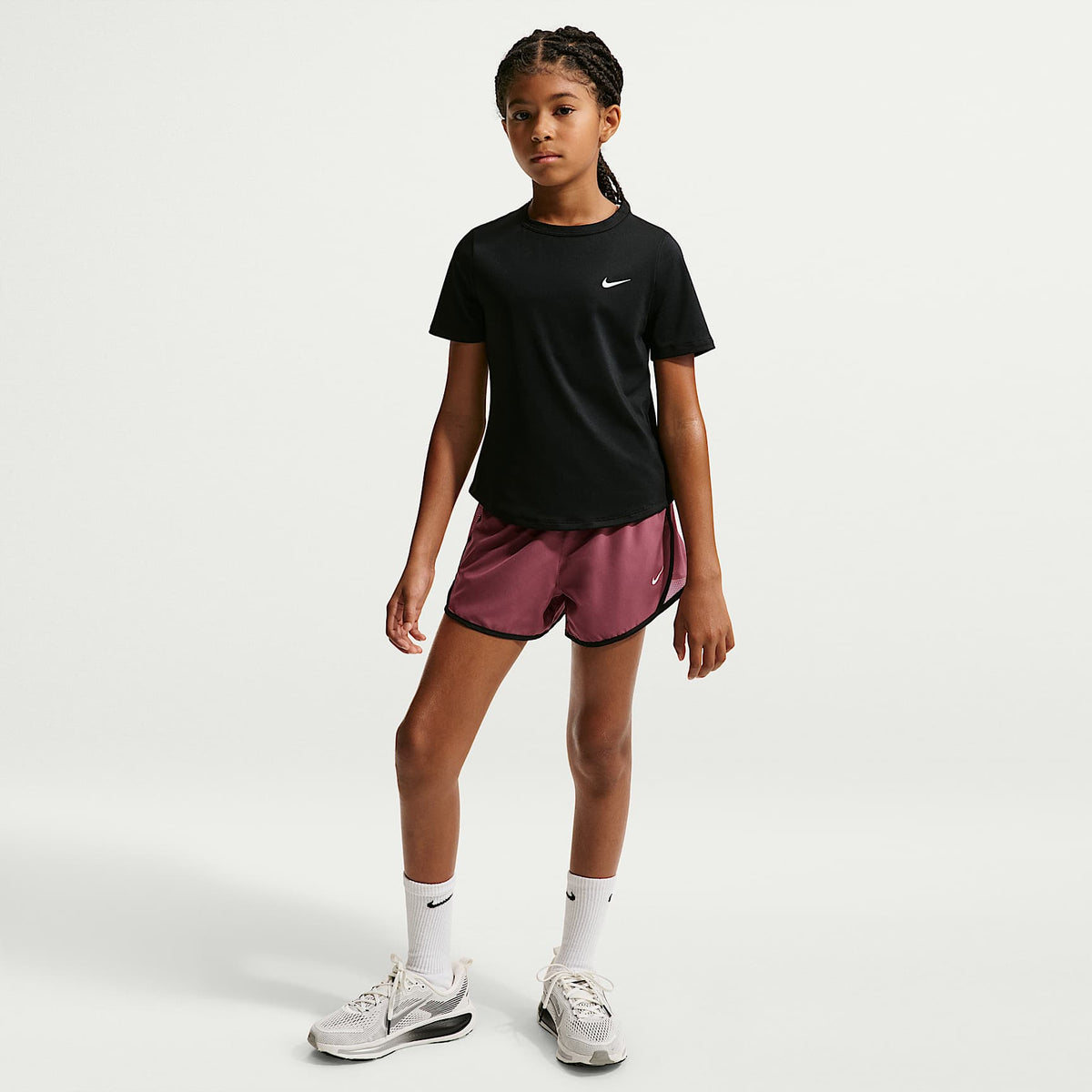 Shorts de correr Dri-FIT para niña talla grande Nike Tempo – Rosa humo/Baya del desierto/Blanco/Blanco – vista 1