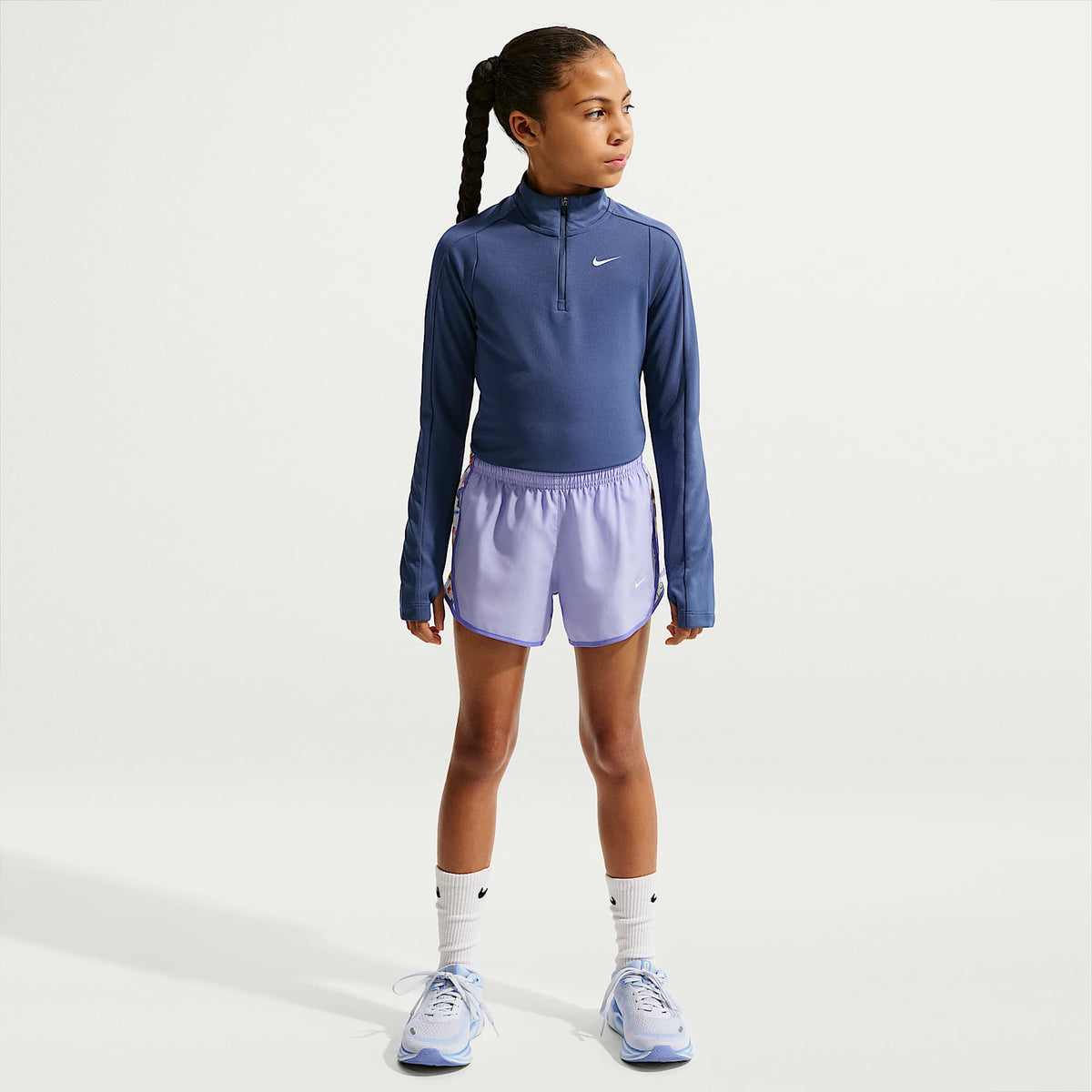 Shorts de correr Dri-FIT para niña talla grande Nike Tempo – Cardo claro/Zafiro/Blanco cumbre – vista 1