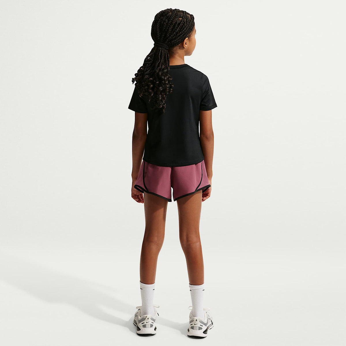 Shorts de correr Dri-FIT para niña talla grande Nike Tempo – Rosa humo/Baya del desierto/Blanco/Blanco – vista 5
