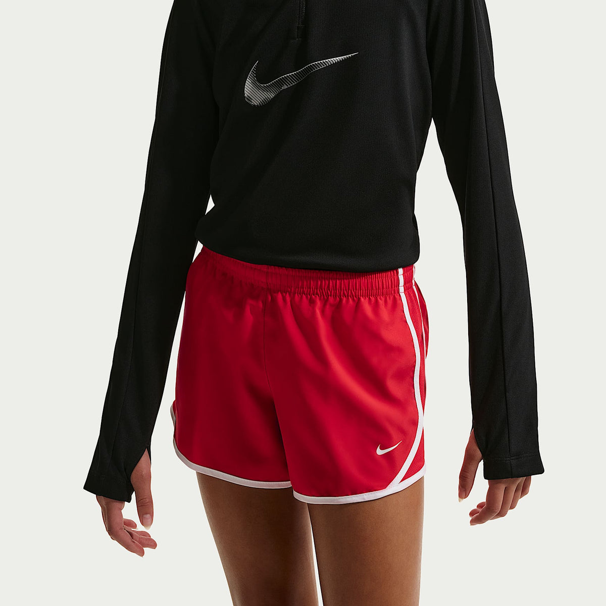 Shorts de correr Dri-FIT para niña talla grande Nike Tempo – Rojo universitario/Rojo universitario/Blanco/Blanco – vista 2