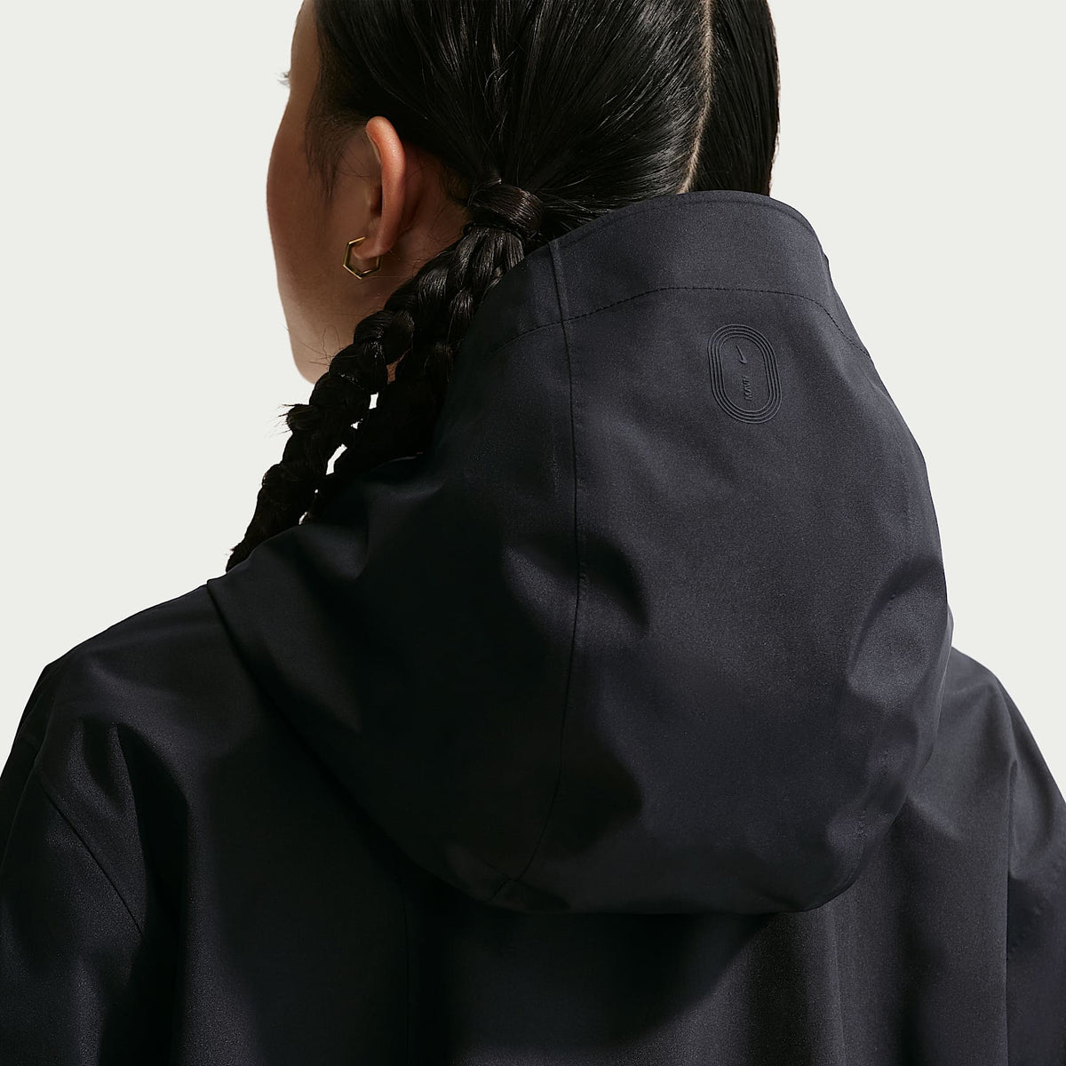 Chamarra para la lluvia Storm-FIT ADV para niña Nike MAVN – Negro/Negro – vista 6