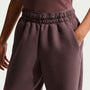 Pants de tejido Knit de tiro alto Therma-FIT para niña Nike Mavn – Tatuaje/Negro/Tatuaje – vista 2