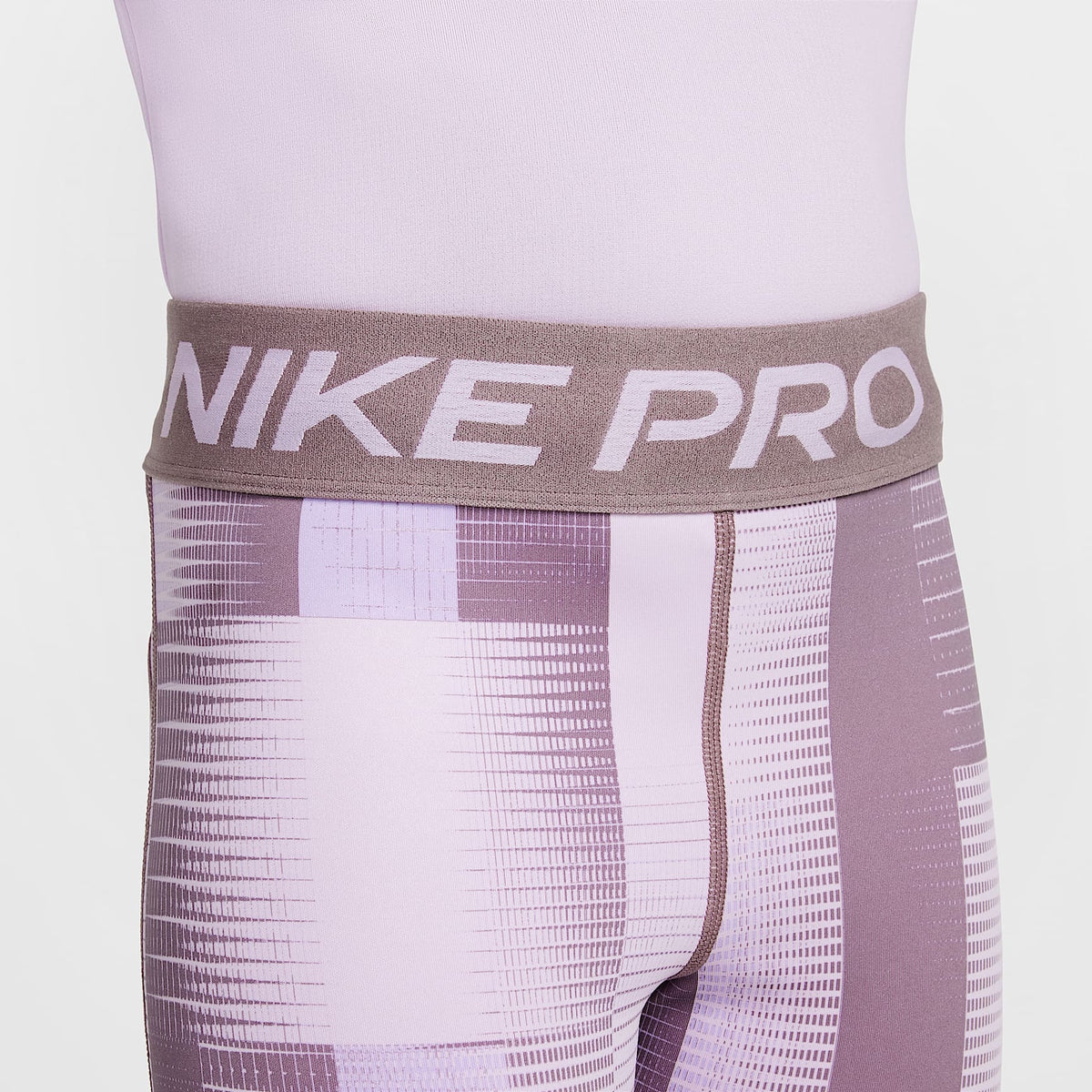 Shorts de 13 cm para niña Nike Pro – Hortensias/Gris topo/Blanco – vista 4