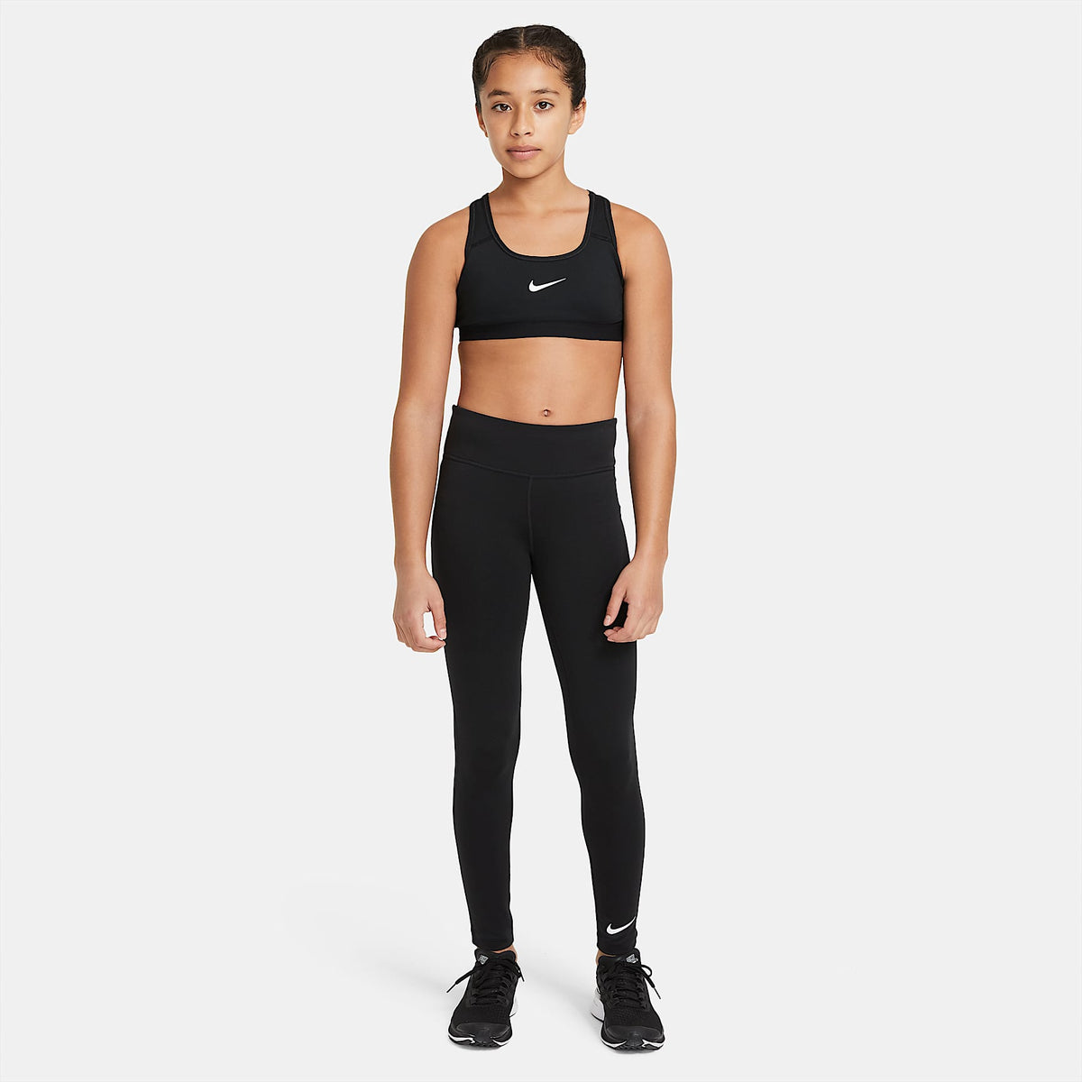 Bra deportivo para niñas talla grande Nike – Negro/Negro/Negro/Blanco – vista 5