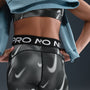 Shorts Dri-FIT de 8 cm para niña talla grande Nike Pro – Negro/Blanco – vista 3