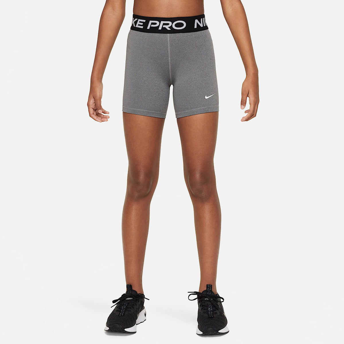 Shorts para niña Nike Pro – Carbono jaspeado/Blanco – vista 1