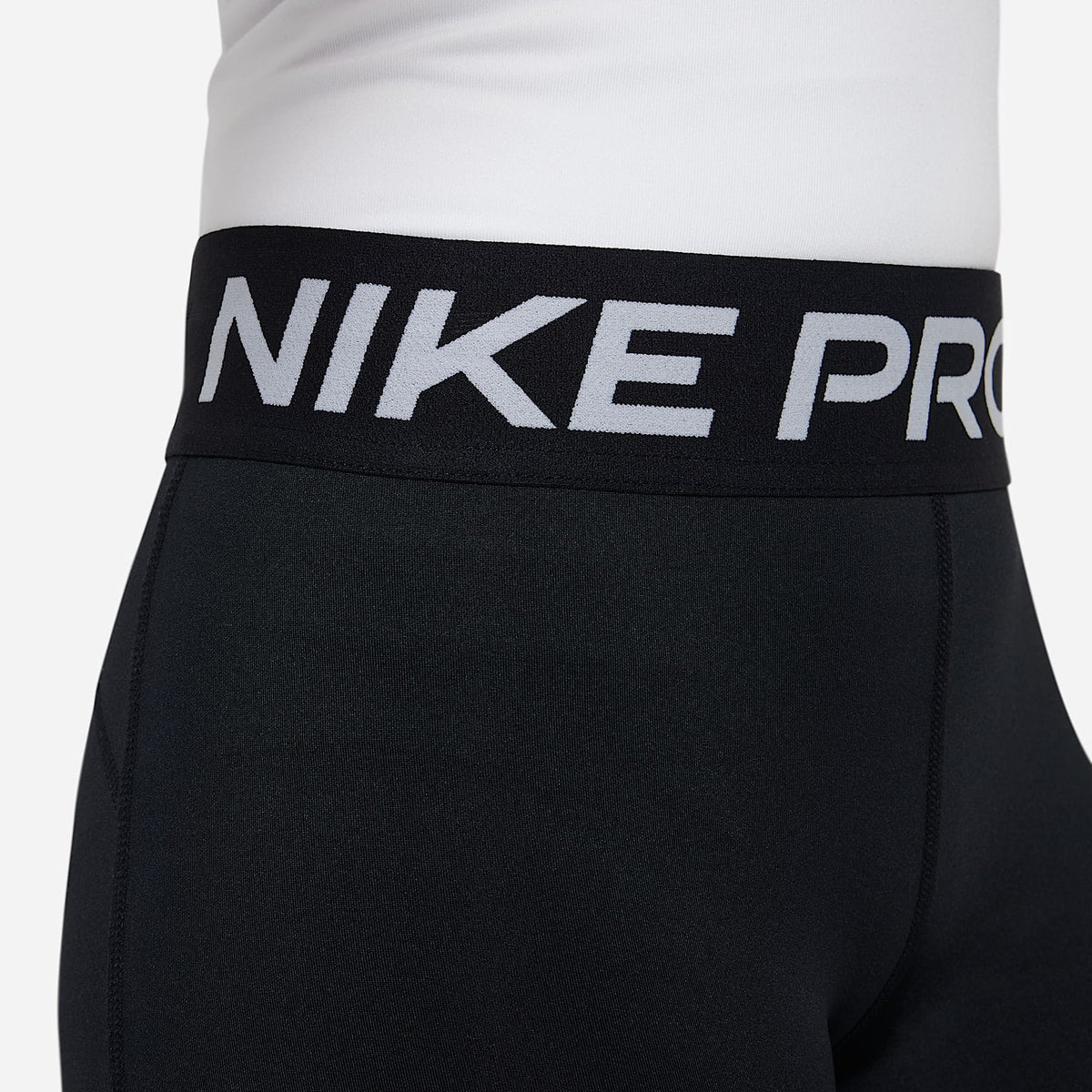Shorts Dri-FIT de 13 cm para niña talla grande Nike Pro – Negro/Blanco – vista 5