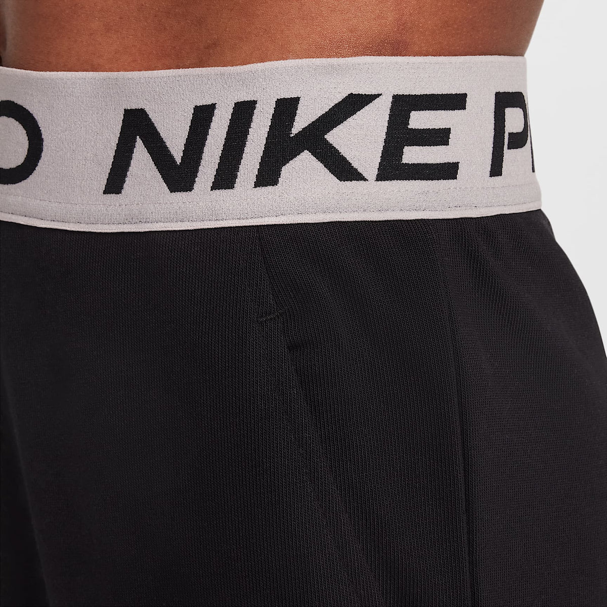 Joggers Dri-FIT para niña talla grande Nike Pro Fleece – Negro/Negro/Violeta platino/Blanco – vista 3