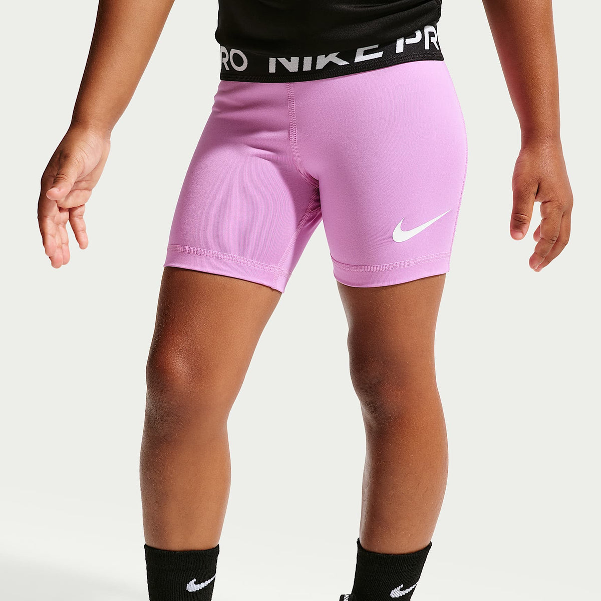 Shorts Dri-FIT para niños talla pequeña Nike Pro – Morado – vista 2