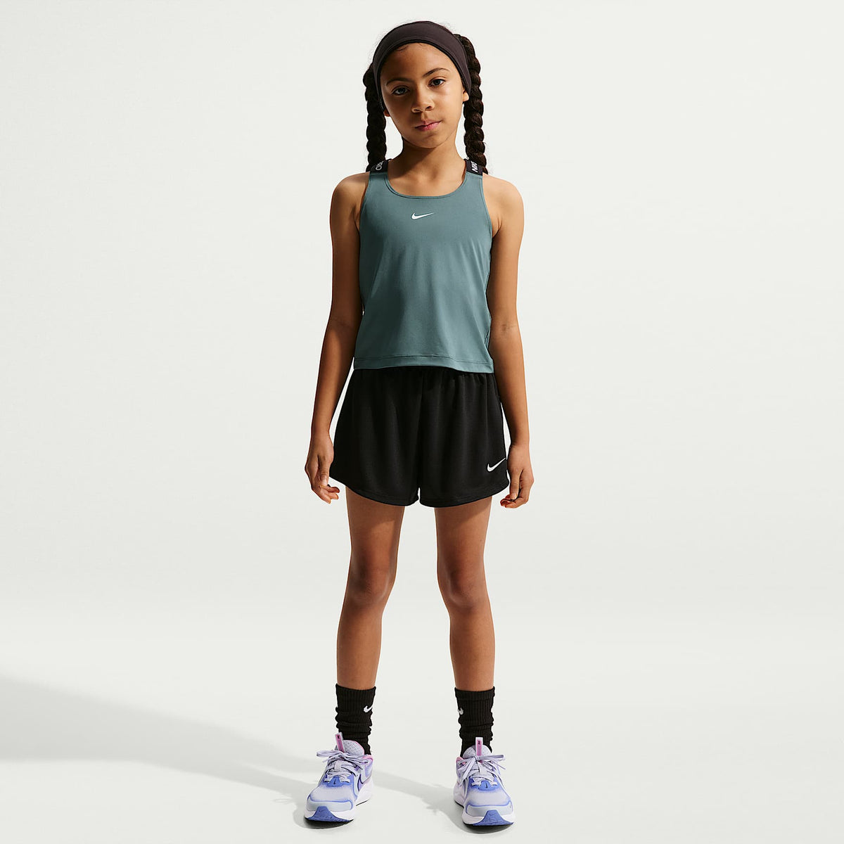 Camiseta de tirantes Dri-FIT para niñas talla grande Nike Pro – Pizarra mineral/Negro/Blanco – vista 4