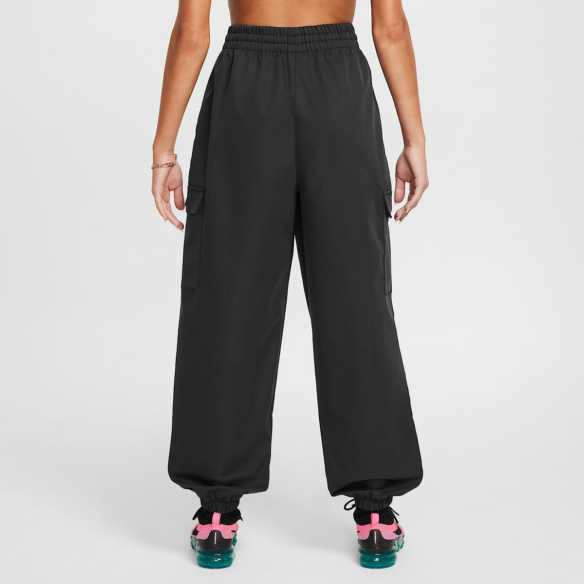 Pants cargo para niña Nike Sportswear – Negro/Blanco – vista 2
