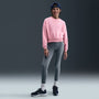 Sudadera de cuello redondo Dri-FIT de corte cuadrado para niña Nike Sportswear Club Fleece – Rosa suave medio/Rosa suave medio/Blanco – vista 4