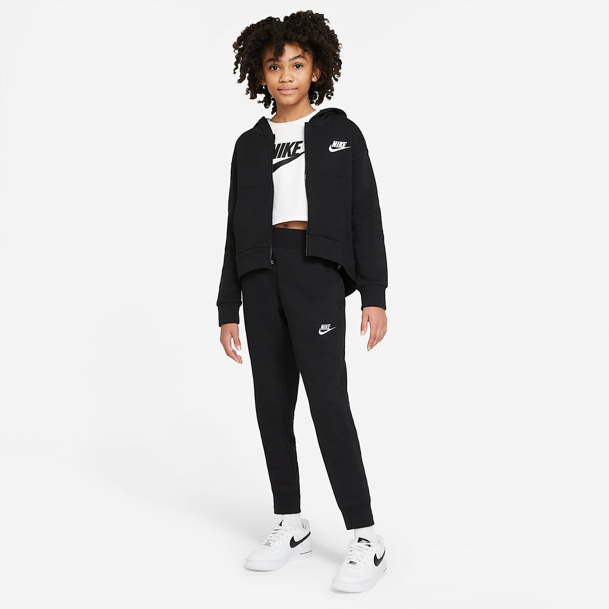 Pants para niña talla grande Nike Sportswear Club Fleece – Negro/Blanco – vista 6