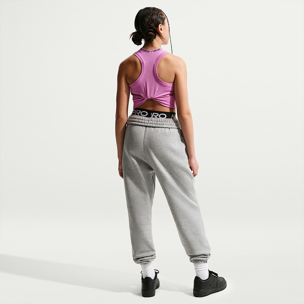 Camiseta de tirantes Dri-FIT para niña talla grande Nike Sportswear – Magenta claro – vista 5