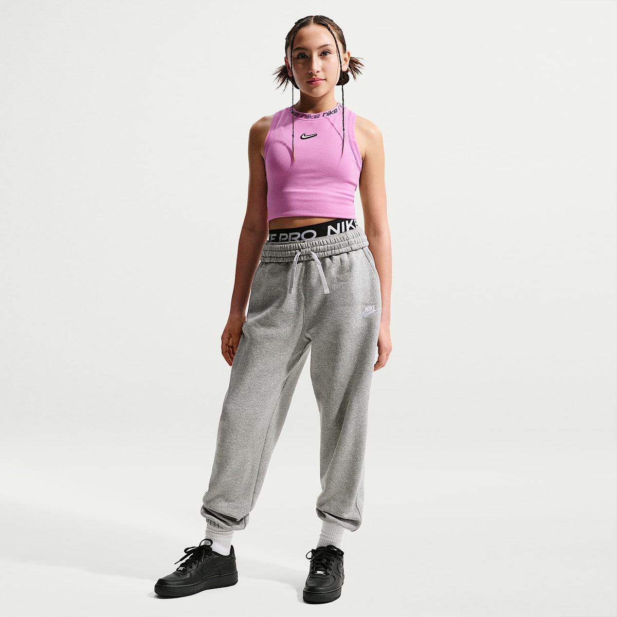 Camiseta de tirantes Dri-FIT para niña talla grande Nike Sportswear – Magenta claro – vista 4