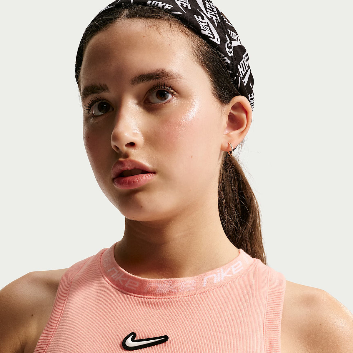 Camiseta de tirantes Dri-FIT para niña talla grande Nike Sportswear – Naranja ártico – vista 3