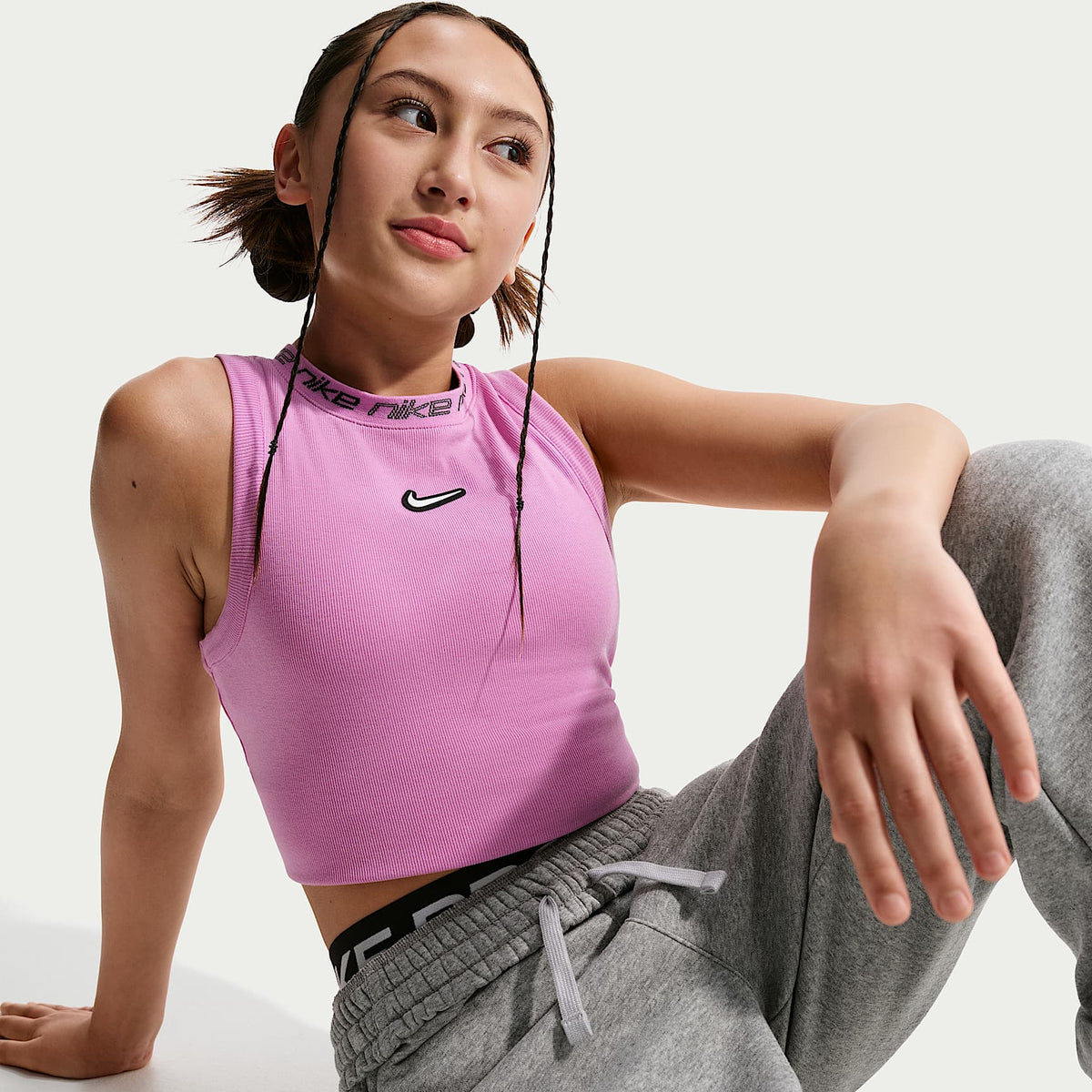 Camiseta de tirantes Dri-FIT para niña talla grande Nike Sportswear – Magenta claro – vista 3