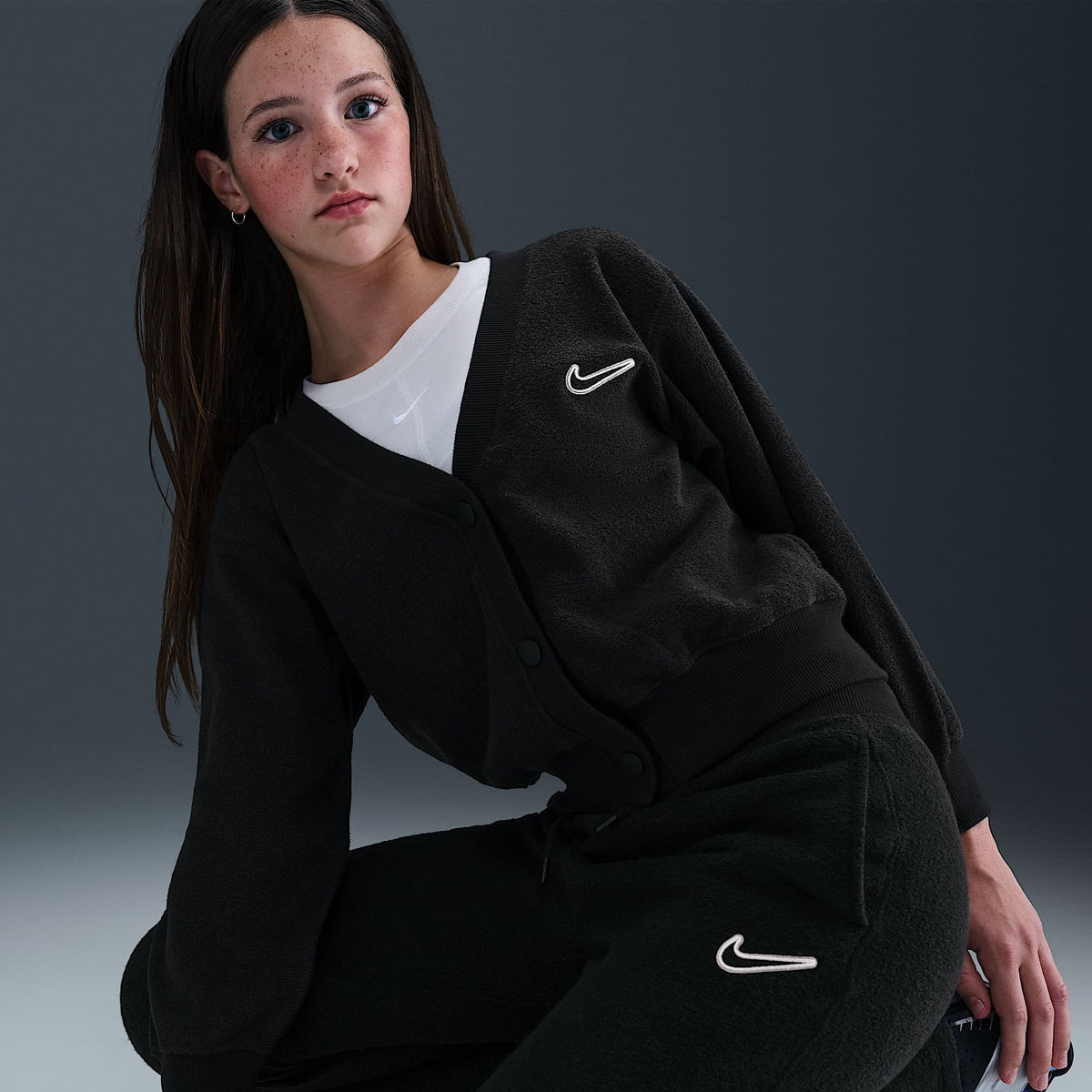 Pantalones de tejido Fleece para niña talla grande Nike Sportswear – Negro/Blanco – vista 5