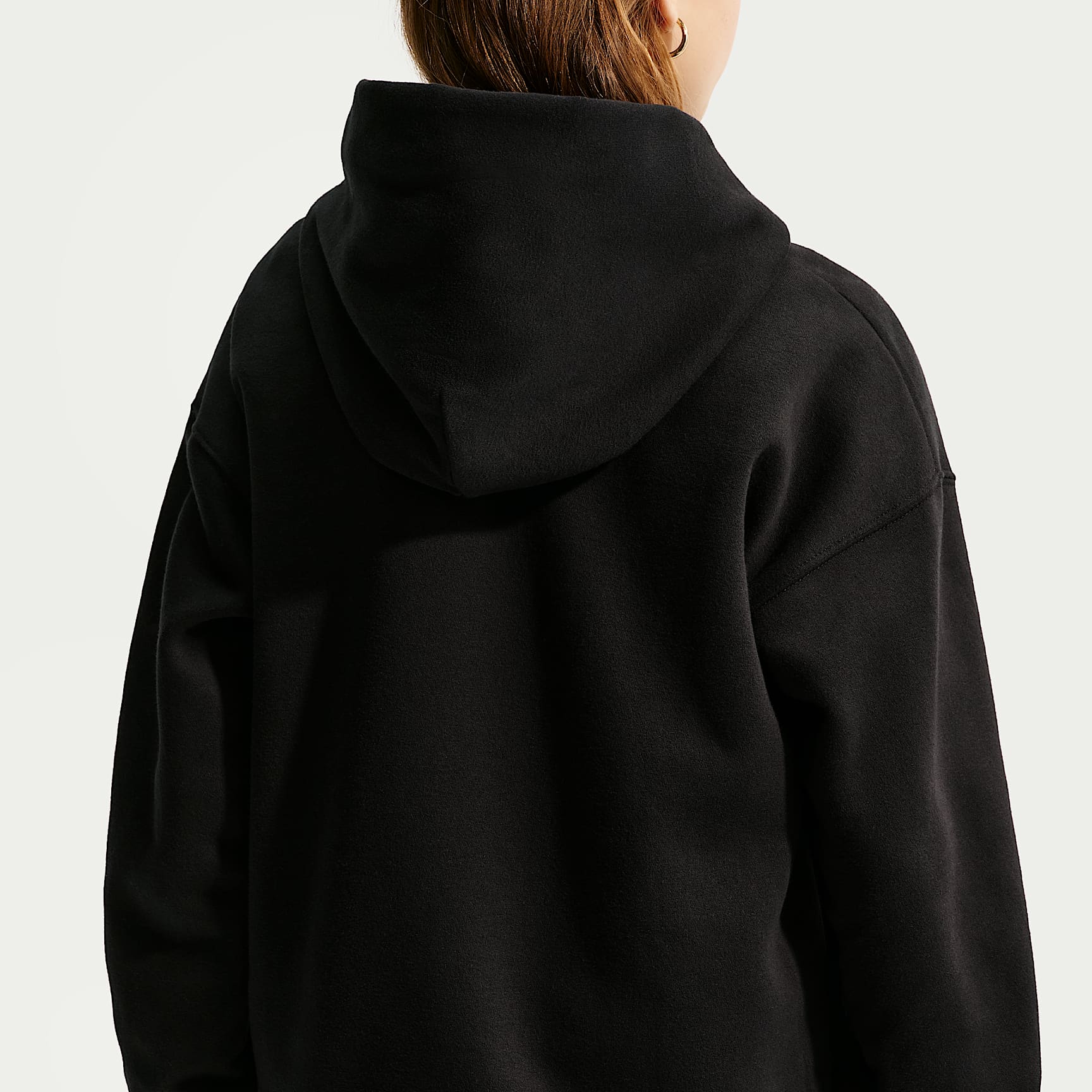 Sudadera con gorro sin cierre oversized para niña Nike Sportswear Studio Fleece – Negro/Blanco – vista 2