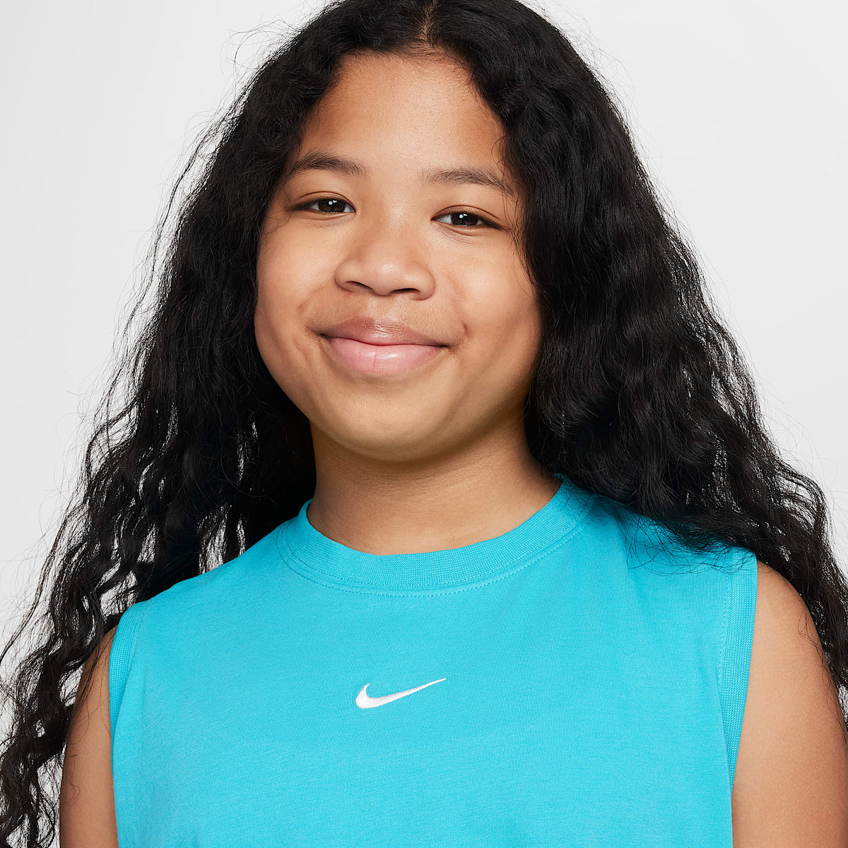Camiseta de tirantes para niña talla grande Nike Sportswear – Cactus empolvado – vista 3