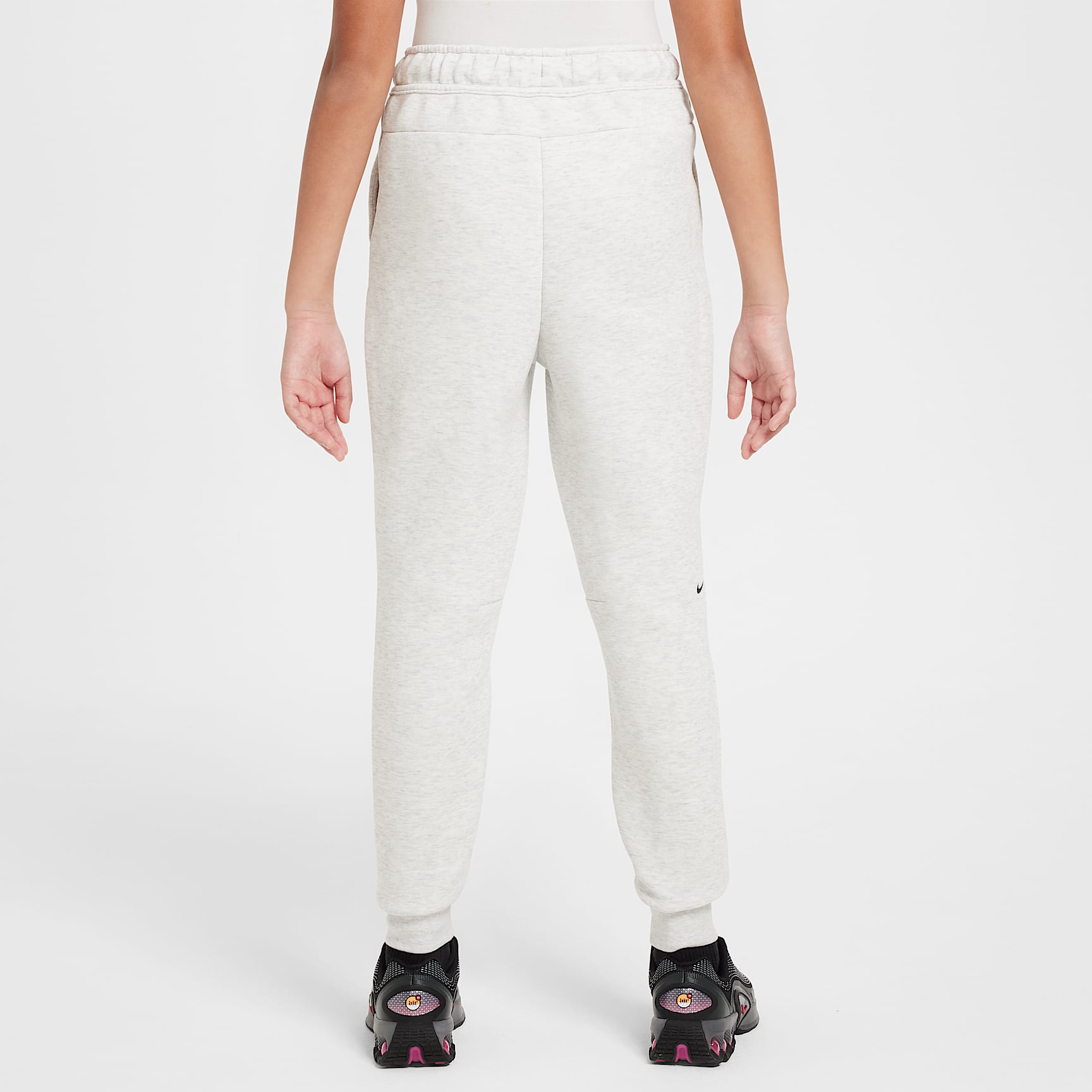 Joggers para niña Nike Sportswear Tech Fleece – Gris claro/Jaspeado/Negro/Negro – vista 2