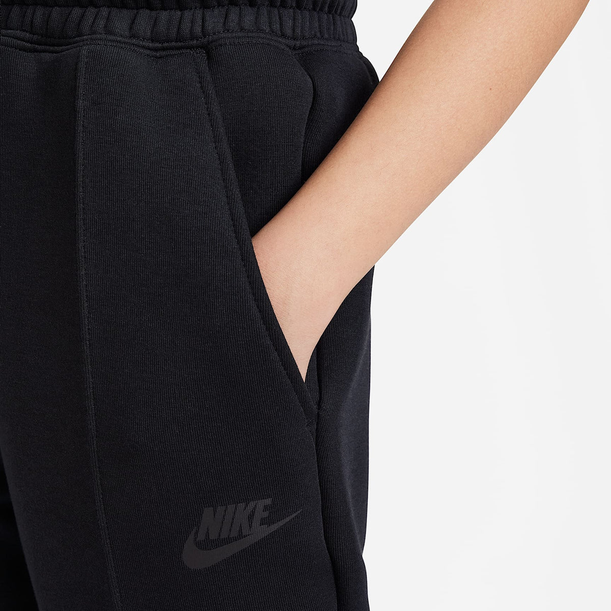 Joggers para niña talla grande Nike Sportswear Tech Fleece – Negro/Negro/Negro – vista 4