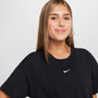 Playera para niña talla grande Nike Sportswear Essential – Negro – vista 3
