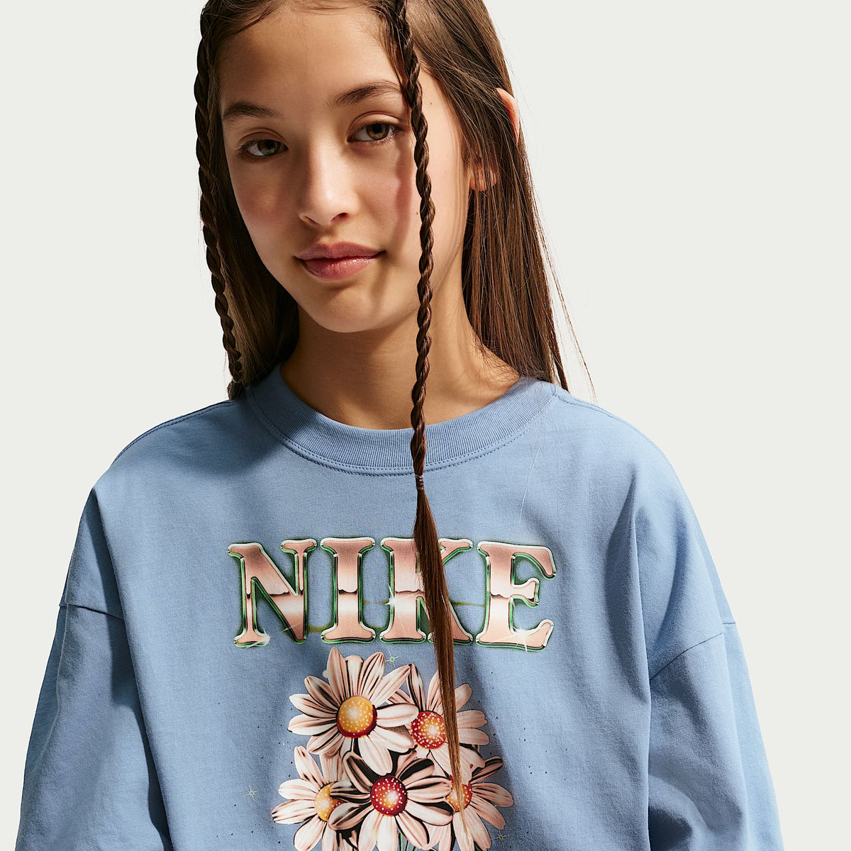 Playera oversized para niña talla grande Nike Sportswear – Azul de trabajo – vista 3