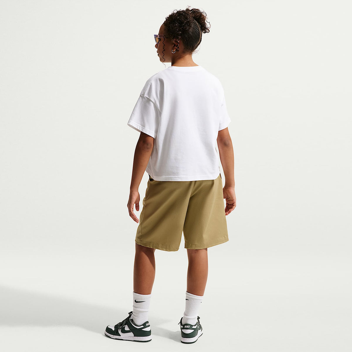 Playera para niña talla grande Nike Sportswear – Blanco – vista 5