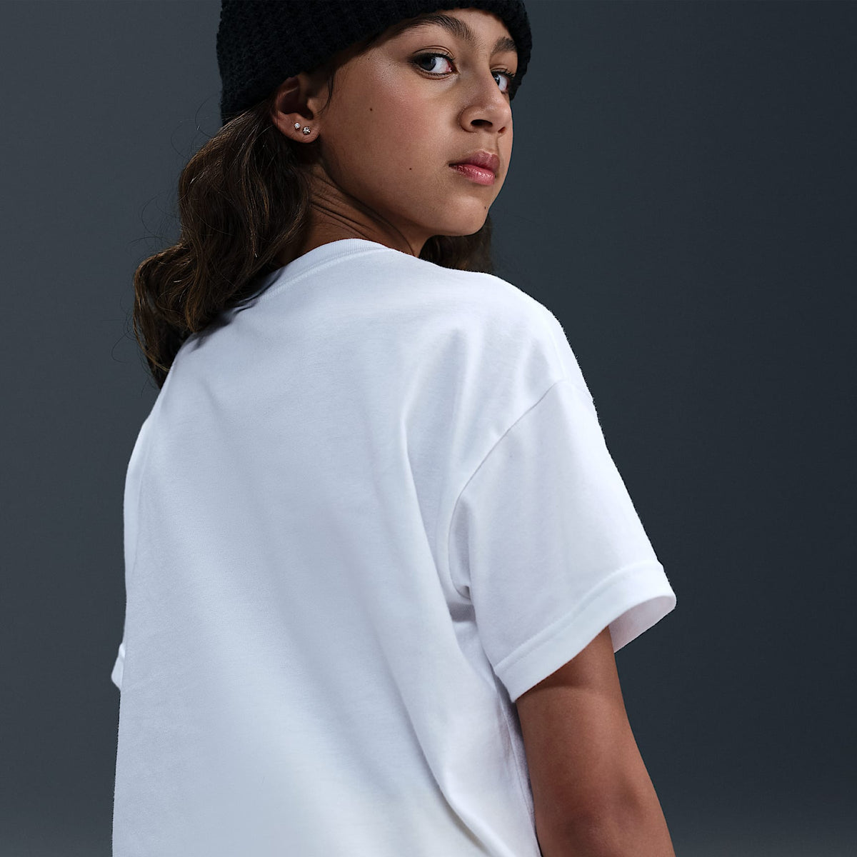 Playera para niña talla grande Nike Sportswear – Blanco – vista 2