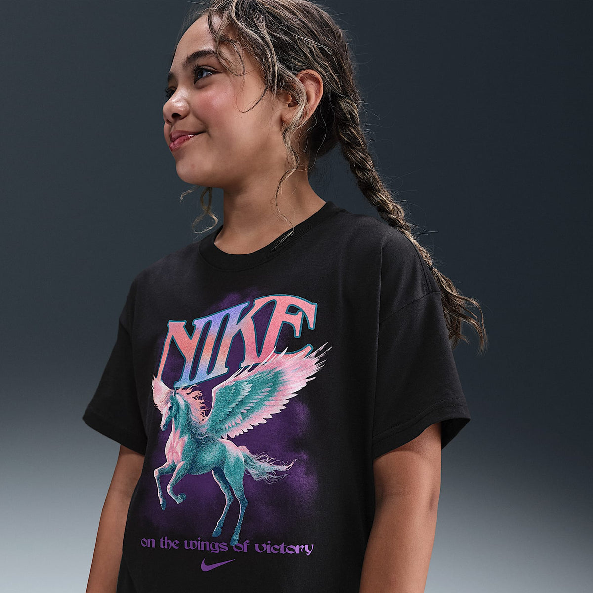 Playera para niña talla grande Nike Sportswear – Negro – vista 1