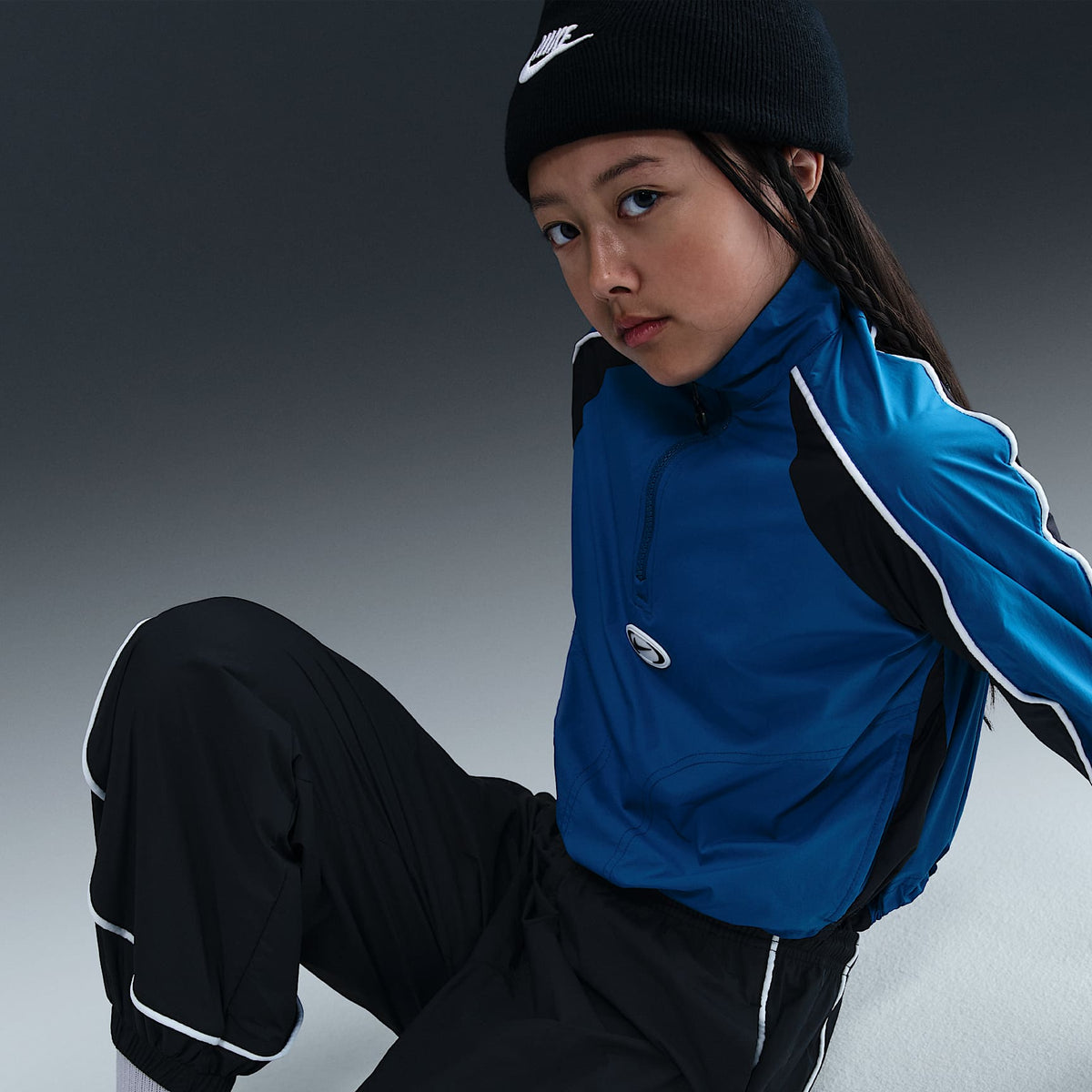 Pants deportivos para niña talla grande Nike Sportswear – Negro/Negro/Blanco – vista 5
